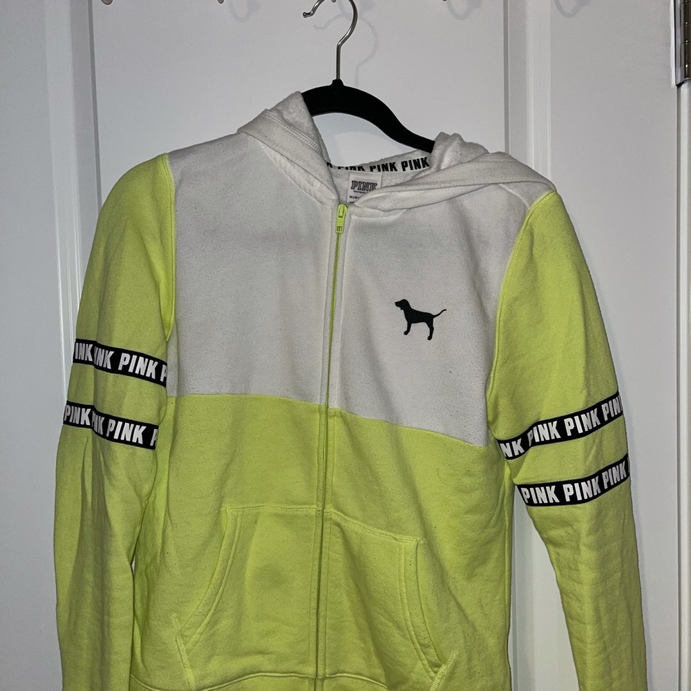 Zip up